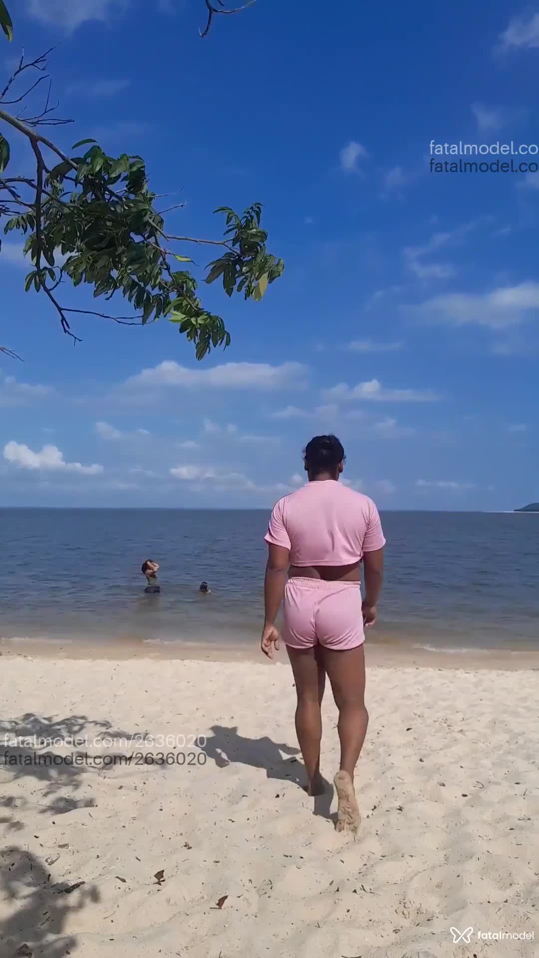Acompanhante mulher trans morena (o) de olhos pretos em Santarém Acompanhante mulher trans morena (o) de olhos pretos em Santarém - Semia