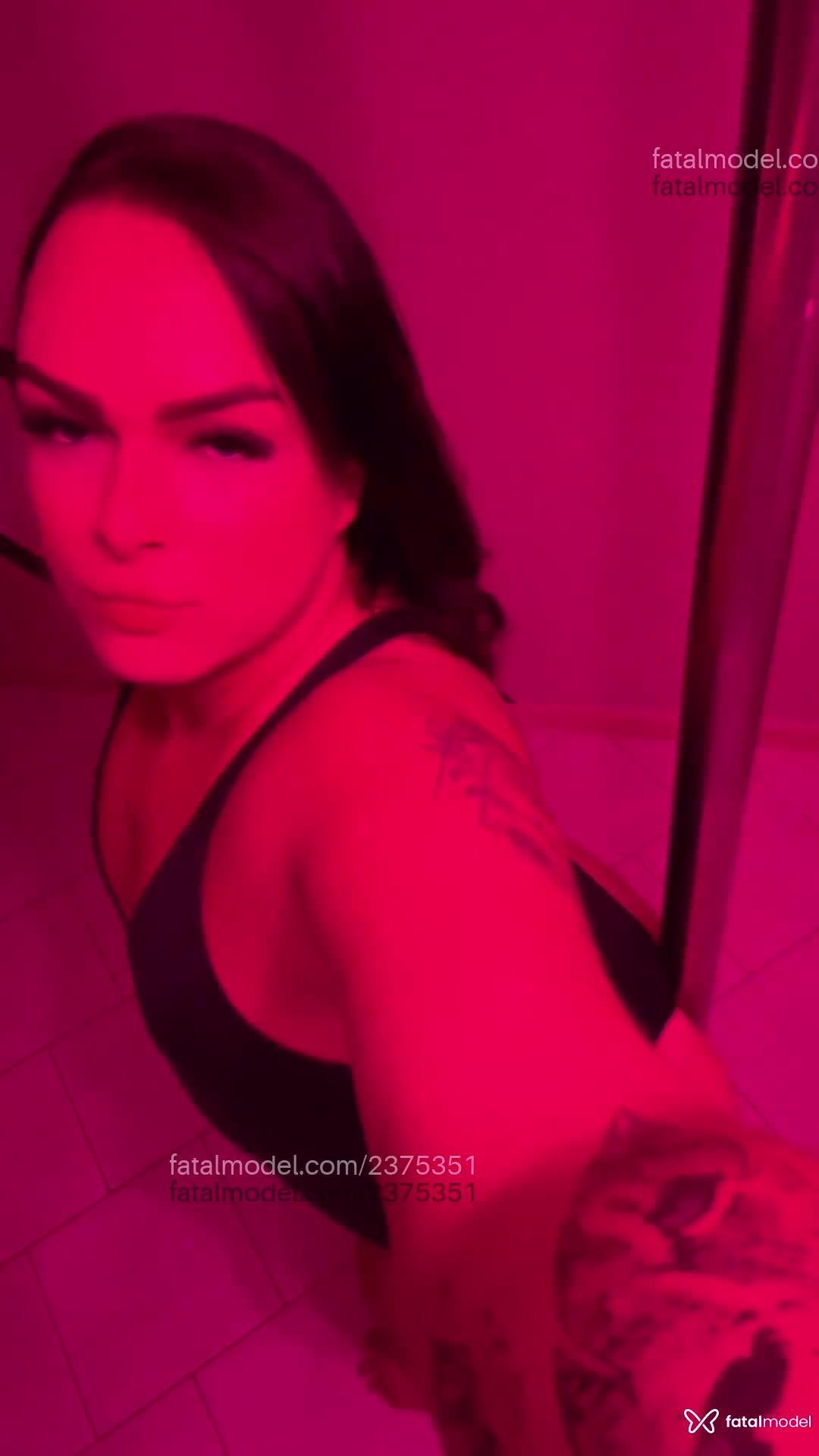 Acompanhante mulher trans morena (o) de olhos azuis em São Sebastião do Paraíso Acompanhante mulher trans morena (o) de olhos azuis em São Sebastião do Paraíso - Renata Melo