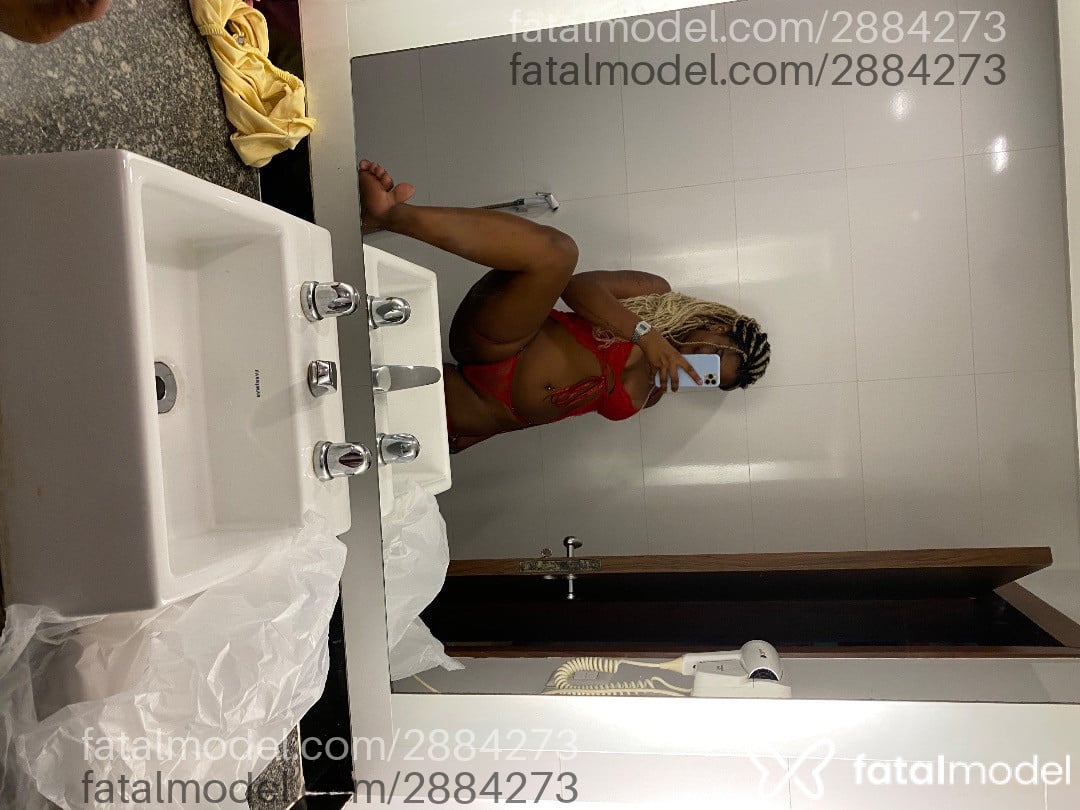 Acompanhante mulher morena (o) de olhos pretos em São Paulo - Pretaafrodisiac
