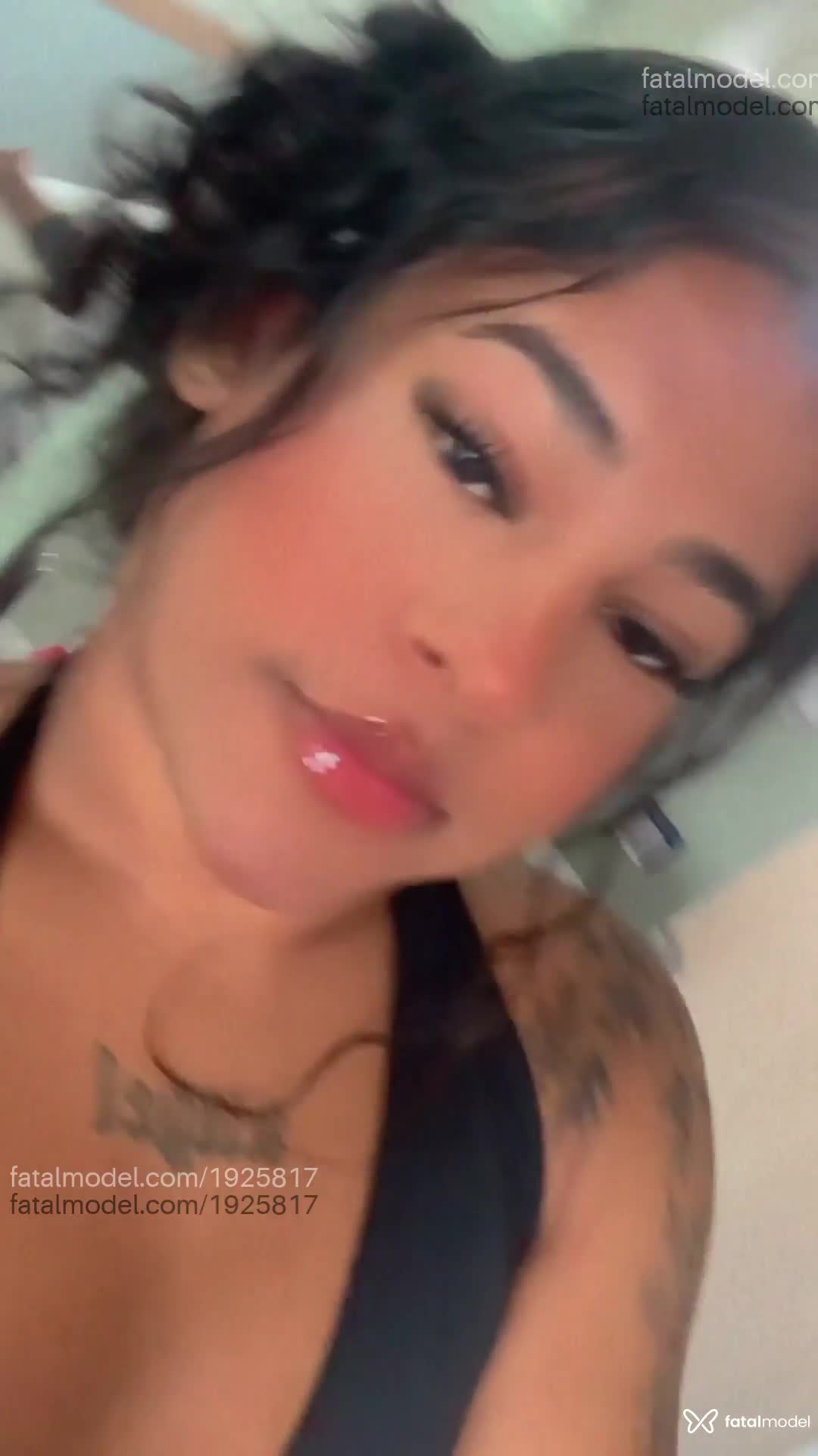 Acompanhante mulher trans morena (o) de olhos pretos em Andradina Acompanhante mulher trans morena (o) de olhos pretos em Andradina - Sofia