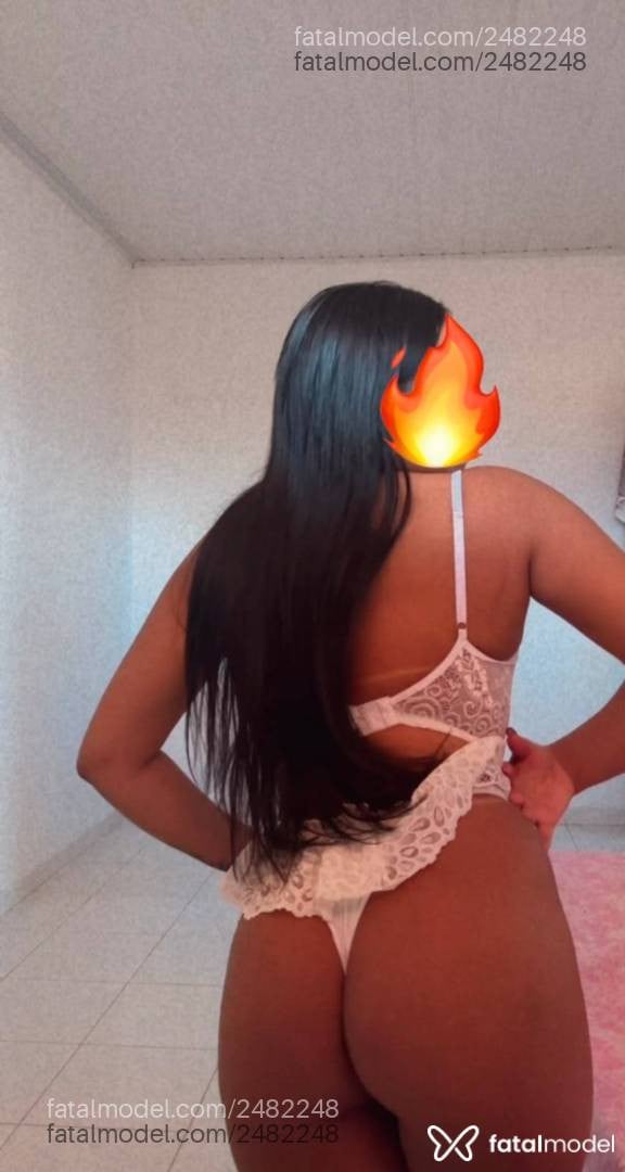 Acompanhante mulher morena (o) de olhos pretos - Bruna Tavares