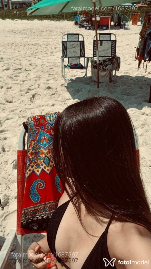Acompanhante mulher morena (o) de olhos pretos em Itajaí - Tessa