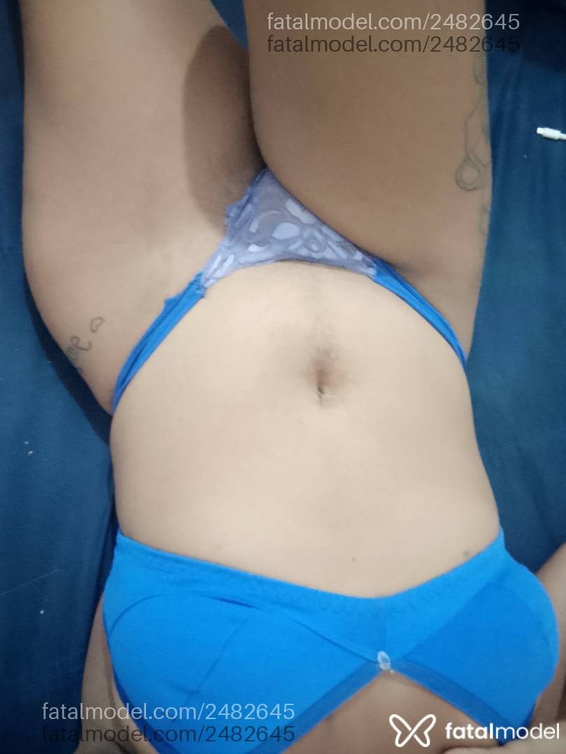 Acompanhante mulher morena (o) de olhos castanhos - Kelly Miranda