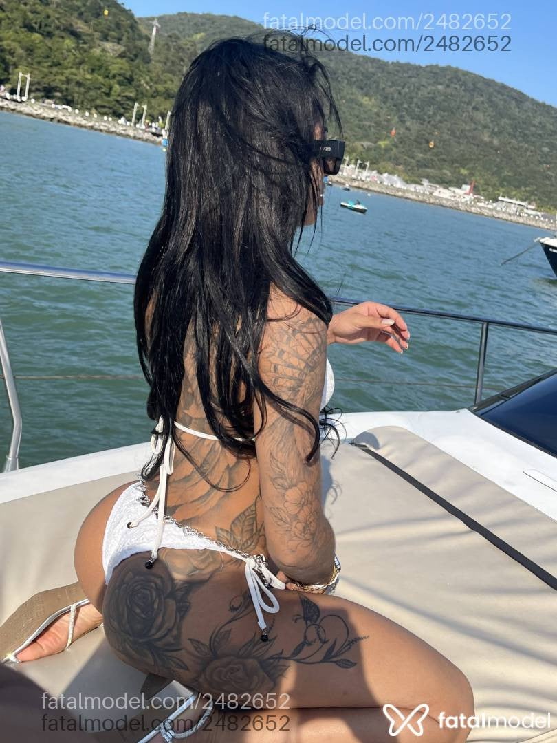 Acompanhante mulher morena (o) de olhos castanhos em Maringá - Victoria Barreto