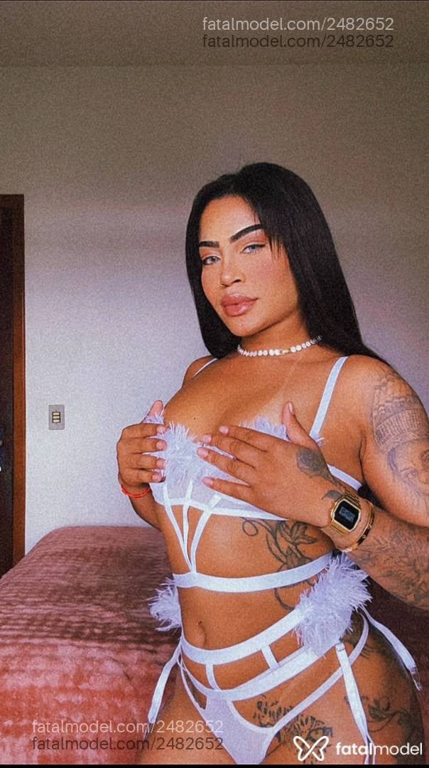 Acompanhante mulher morena (o) de olhos castanhos - Victoria Barreto