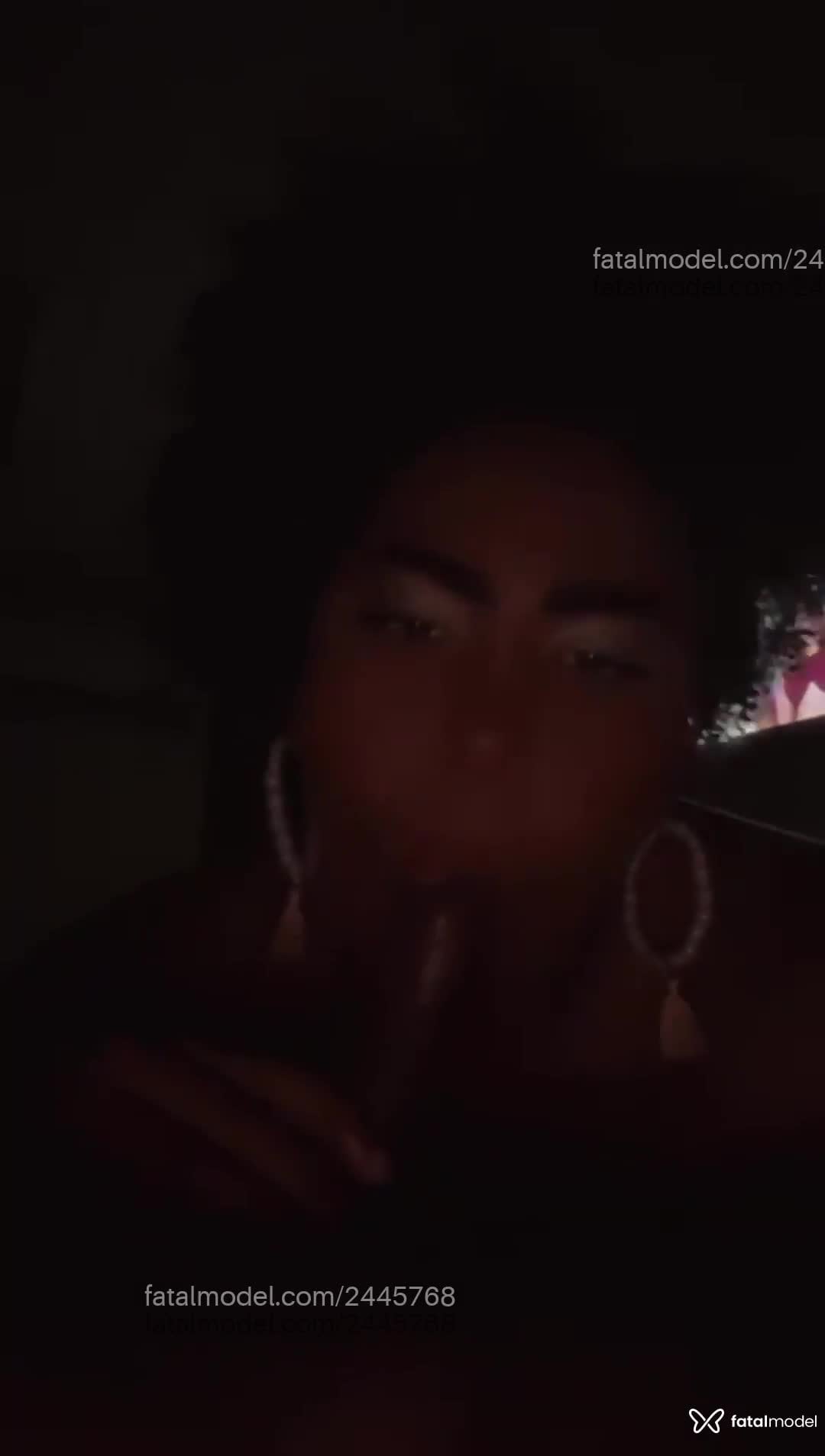 Acompanhante mulher trans morena (o) de olhos castanhos em Feira de Santana - Agatha Melo