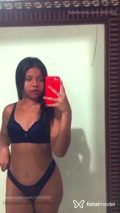 Acompanhante mulher com cabelo castanho de olhos castanhos em Fortaleza - Catarina