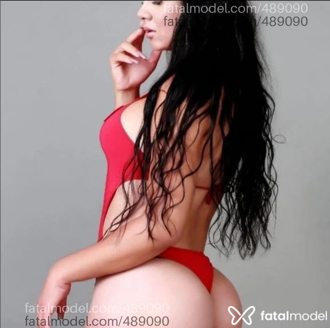 Acompanhante travesti morena (o) de olhos castanhos em Coronel Fabriciano Acompanhante travesti morena (o) de olhos castanhos em Coronel Fabriciano - Gabriela Crose
