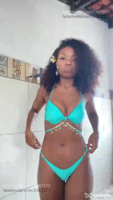 Acompanhante mulher com cabelo castanho de olhos castanhos em São Paulo - Chocolady