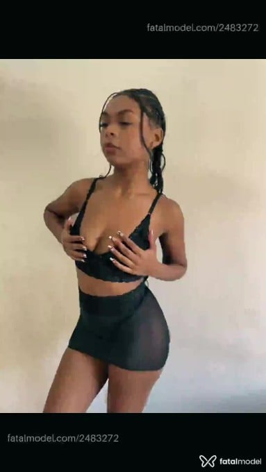 Acompanhante mulher com cabelo castanho de olhos castanhos em São Paulo - Chocolady