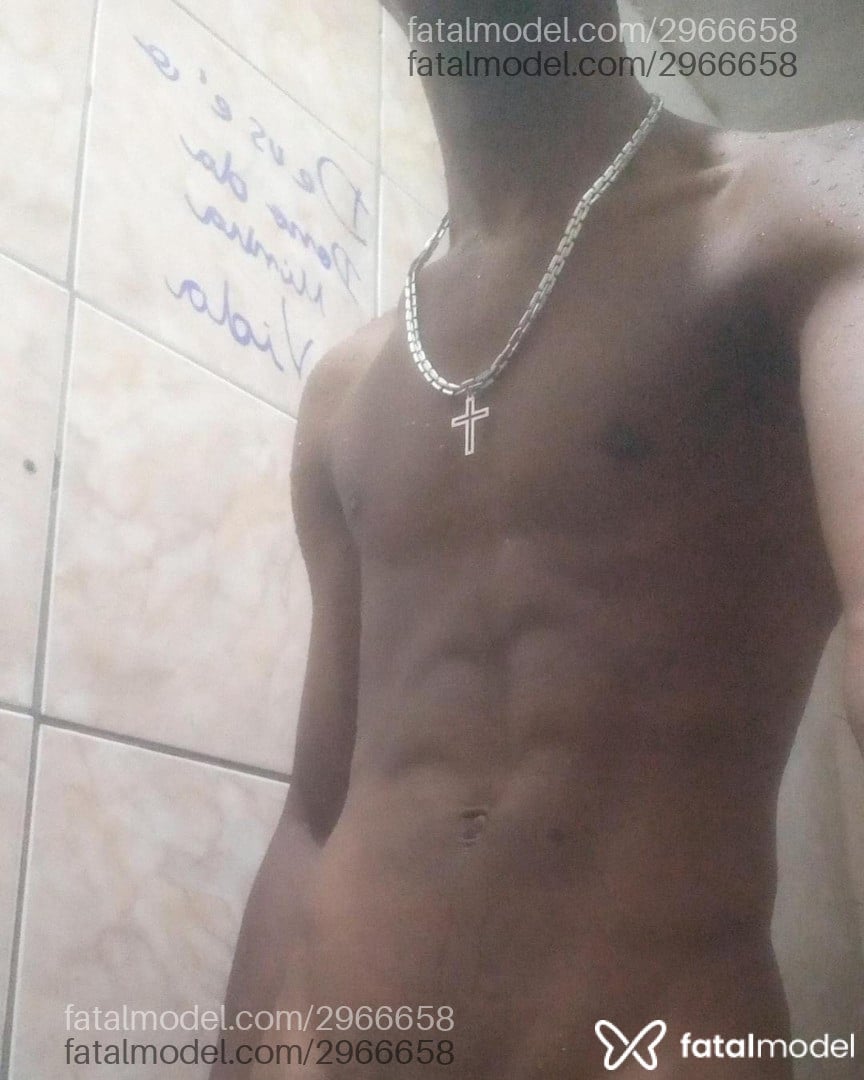 Acompanhante homem morena (o) de olhos pretos em Feira de Santana Acompanhante homem morena (o) de olhos pretos em Feira de Santana - Motouber