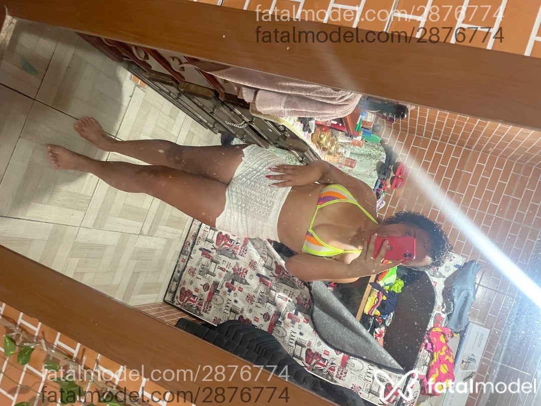 Acompanhante mulher com cabelo castanho de olhos castanhos em Duque de Caxias - Annabelle