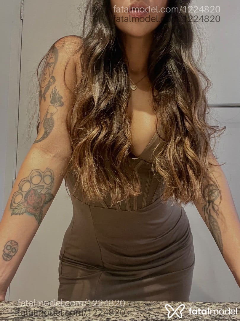 Acompanhante mulher com cabelo castanho de olhos castanhos - Nathaly Morales Acompanhante mulher com cabelo castanho de olhos castanhos - Nathaly Morales