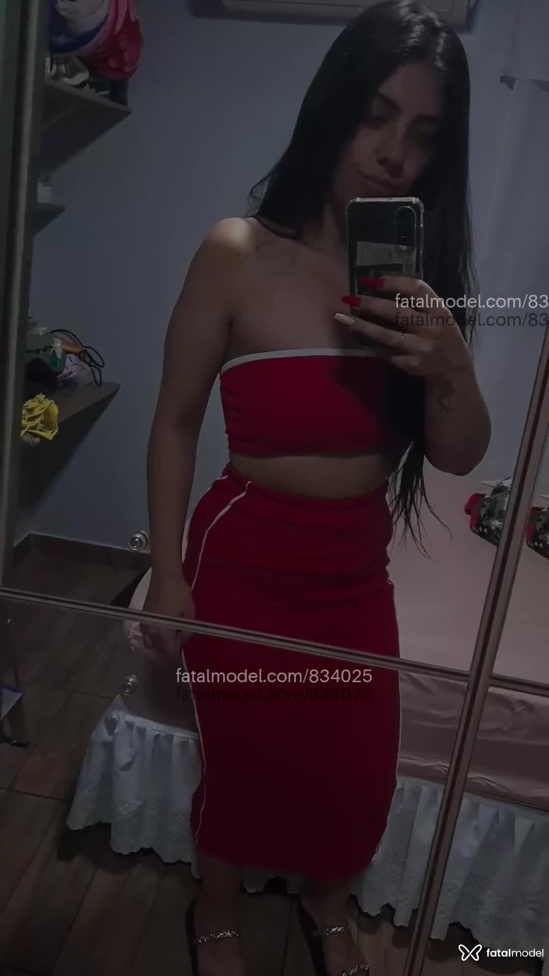 Acompanhante mulher com cabelo castanho de olhos pretos em Sapiranga Acompanhante mulher com cabelo castanho de olhos pretos em Sapiranga - Laiza Santiago
