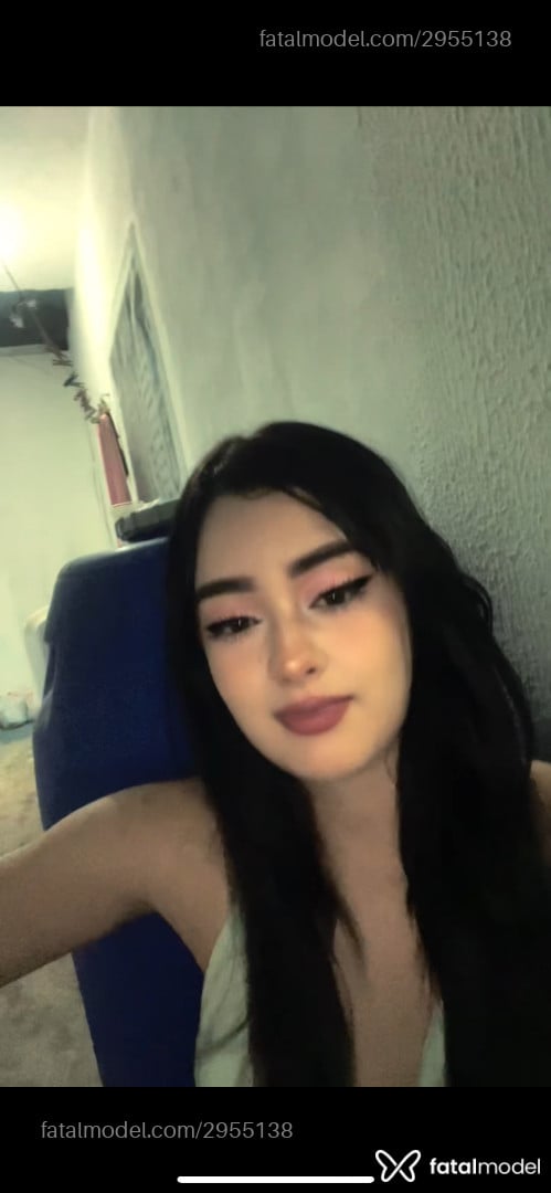 Acompanhante mulher morena (o) de olhos castanhos em São Paulo - Ea Yris
