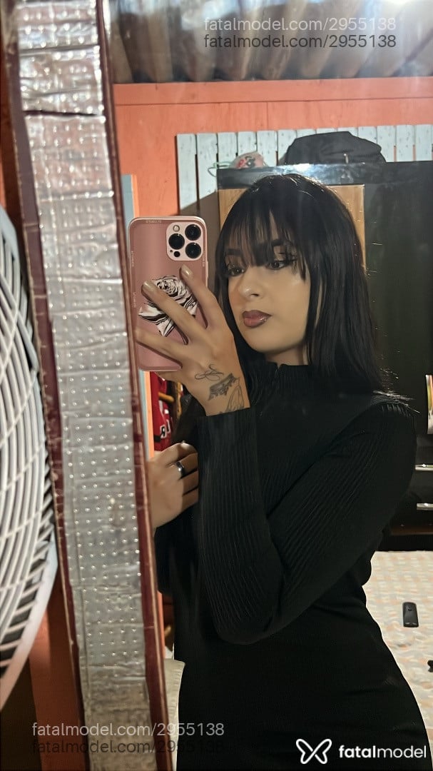 Acompanhante mulher morena (o) de olhos castanhos em São Paulo - Ea Yris