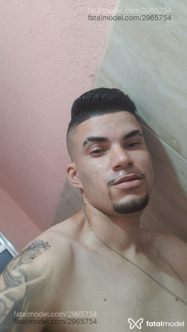 Acompanhante homem morena (o) de olhos pretos em São Paulo Acompanhante homem morena (o) de olhos pretos em São Paulo - Rony Taylor