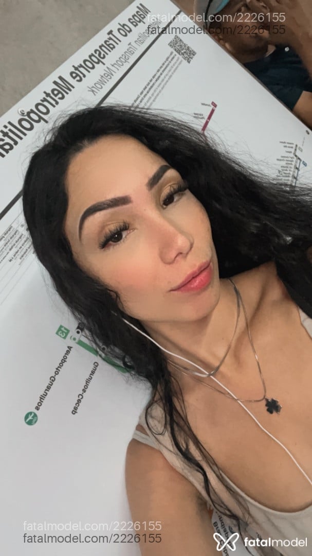 Acompanhante mulher morena (o) de olhos castanhos em São Paulo Acompanhante mulher morena (o) de olhos castanhos em São Paulo - Natasha