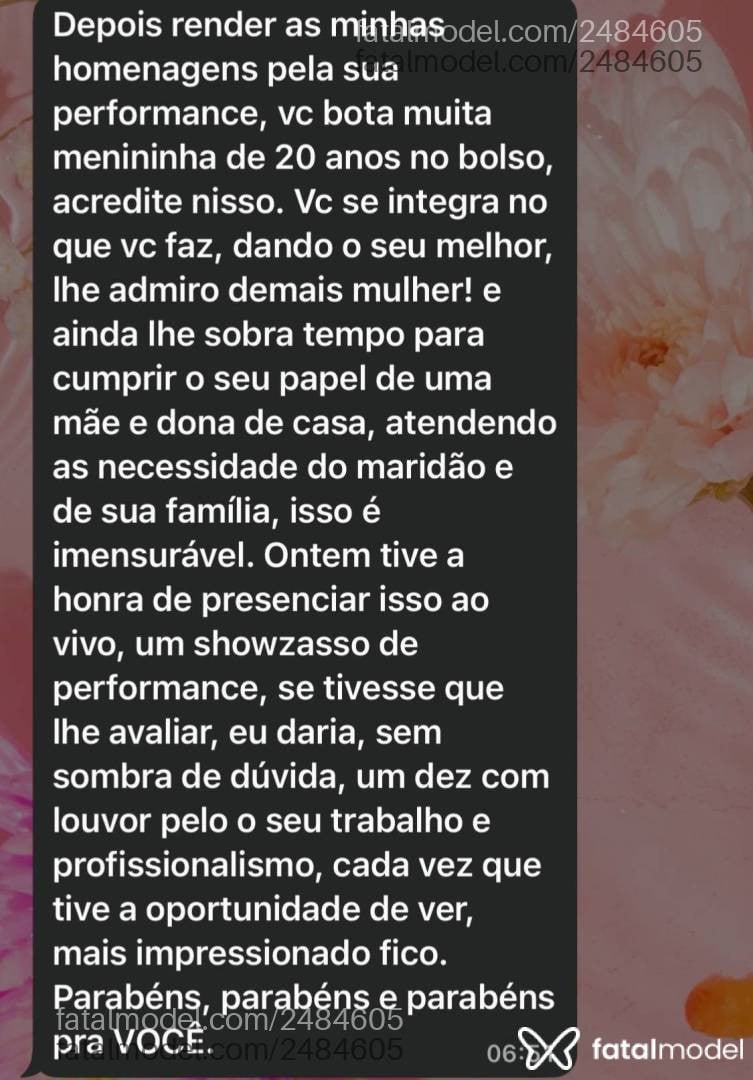Acompanhante mulher morena (o) de olhos pretos - Casadahot