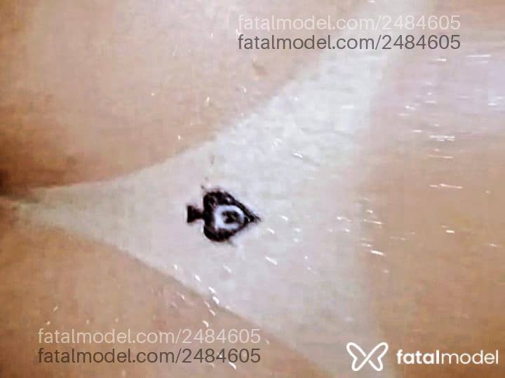 Acompanhante mulher morena (o) de olhos pretos - Casadahot