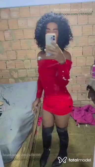 Acompanhante mulher trans morena (o) de olhos castanhos em Sinop Acompanhante mulher trans morena (o) de olhos castanhos em Sinop - Leticya