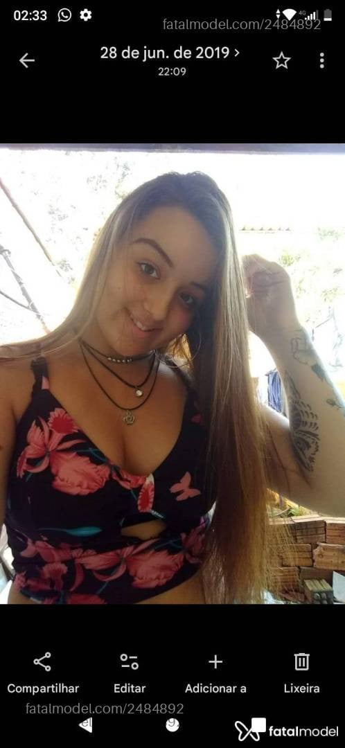 Acompanhante mulher loira (o) de olhos mel - Monique Marianna