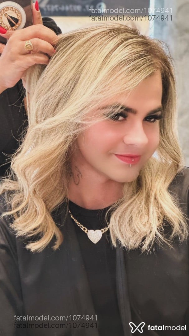 Acompanhante homem loira (o) de olhos mel - Kauan Rampasso Acompanhante homem loira (o) de olhos mel - Kauan Rampasso