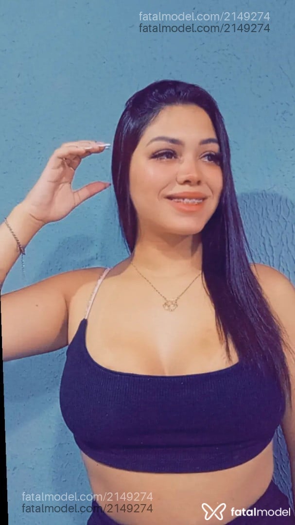 Acompanhante mulher com cabelo castanho de olhos castanhos em Tramandaí Acompanhante mulher com cabelo castanho de olhos castanhos em Tramandaí - Thainá