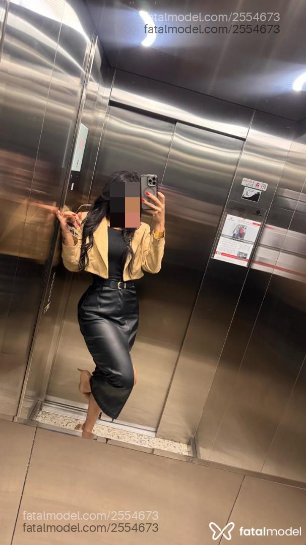 Acompanhante mulher com cabelo castanho de olhos castanhos em Uberlândia - Bruna Brandão
