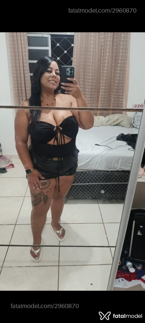 Acompanhante mulher morena (o) de olhos castanhos - Paloma Reis