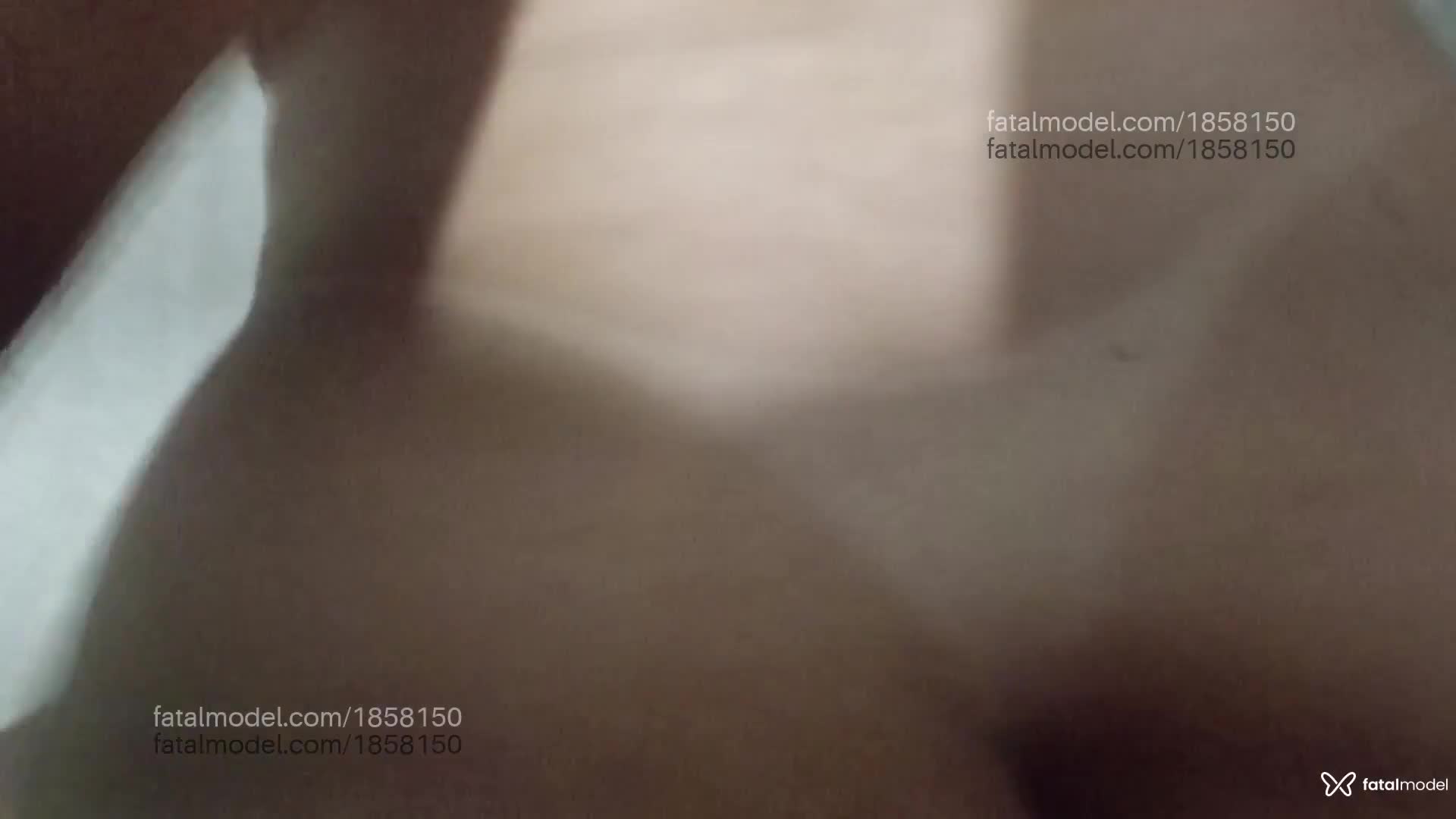 Acompanhante mulher morena (o) de olhos castanhos - Luana