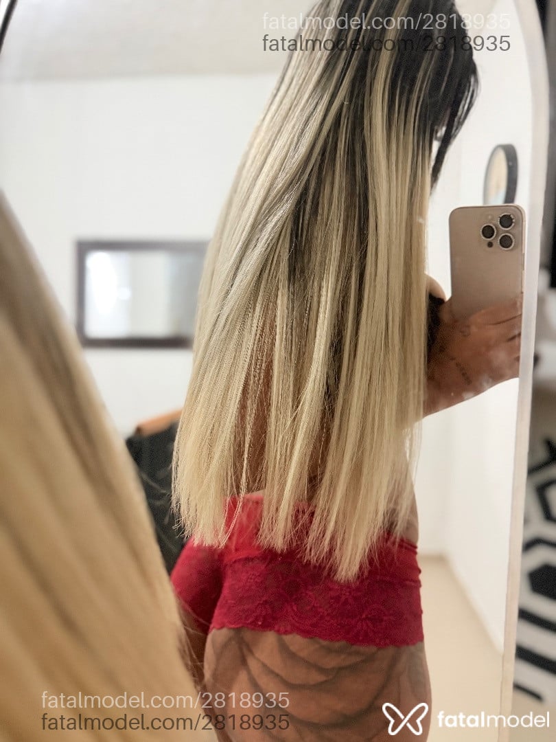 Acompanhante mulher loira (o) de olhos castanhos em Rio de Janeiro - Melina