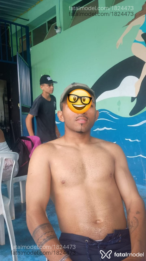 Acompanhante homem morena (o) de olhos castanhos em Jundiaí Acompanhante homem morena (o) de olhos castanhos em Jundiaí - Oliveira