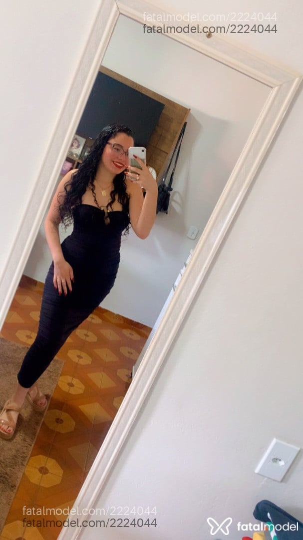 Acompanhante mulher com cabelo castanho de olhos castanhos em Mauá - Aylaa