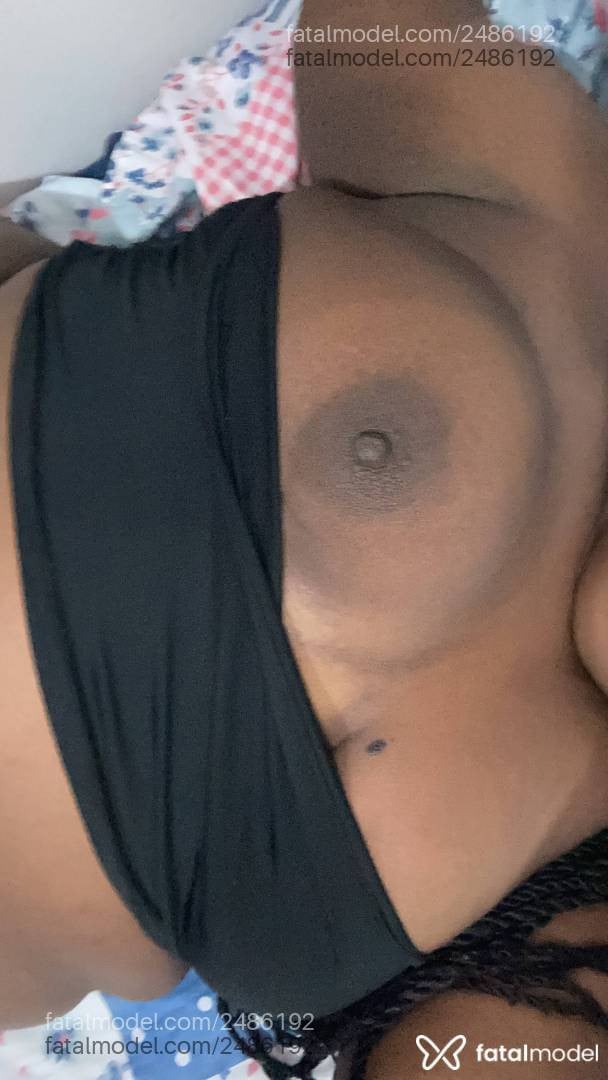 Acompanhante mulher morena (o) de olhos pretos em Bauru - Bianca Boobom