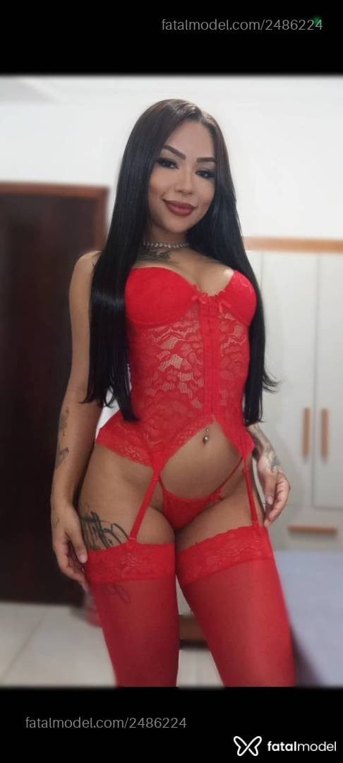 Acompanhante mulher com cabelo castanho de olhos mel - Sofia
