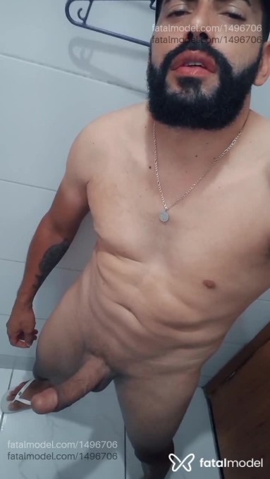 Acompanhante homem com cabelo castanho de olhos castanhos - Daniel andrade Acompanhante homem com cabelo castanho de olhos castanhos - Daniel andrade