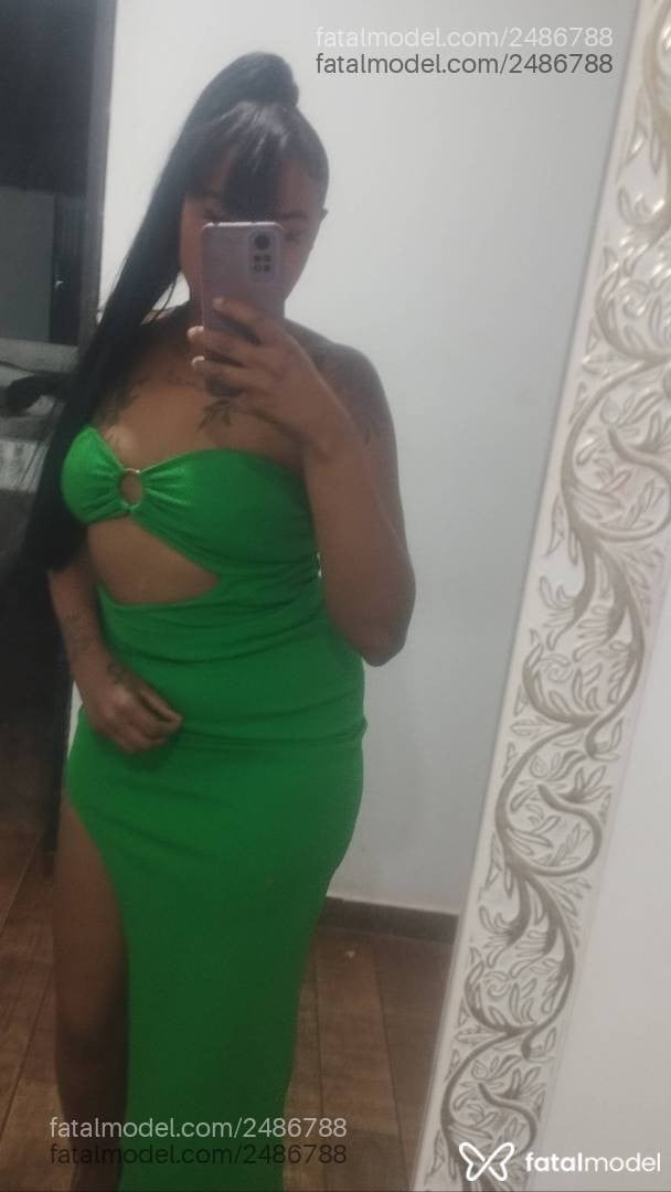 Acompanhante mulher morena (o) de olhos pretos - Pâmela Shine