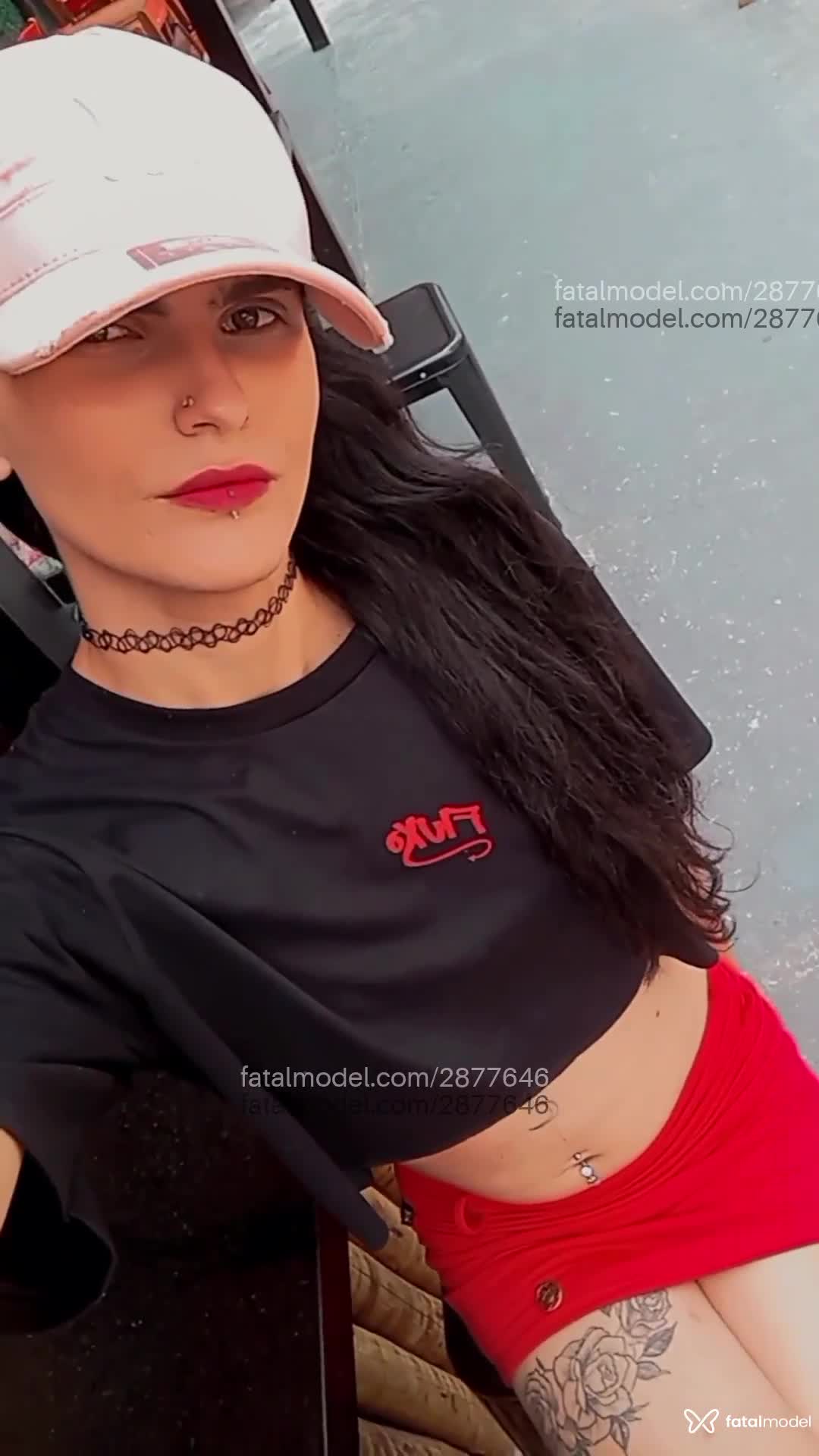 Acompanhante mulher trans loira (o) de olhos verdes - Lara Croftt Acompanhante mulher trans loira (o) de olhos verdes - Lara Croftt