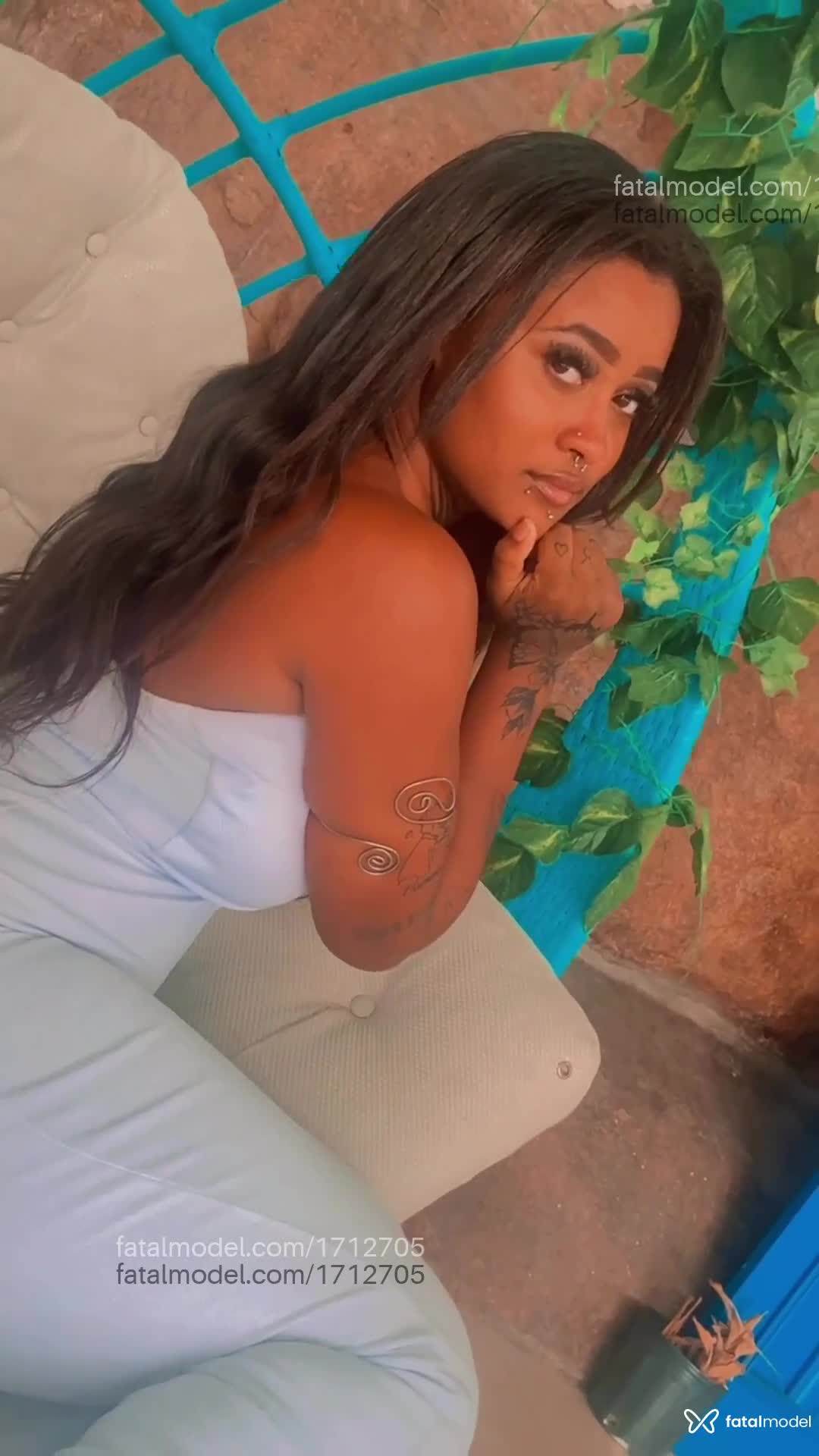 Acompanhante mulher com cabelo castanho de olhos castanhos em Rio de Janeiro - Larissa