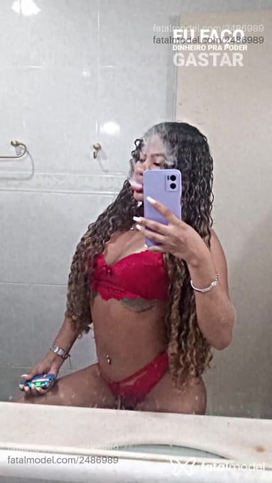 Acompanhante mulher morena (o) de olhos pretos em Pontes e Lacerda Acompanhante mulher morena (o) de olhos pretos em Pontes e Lacerda - Tatty