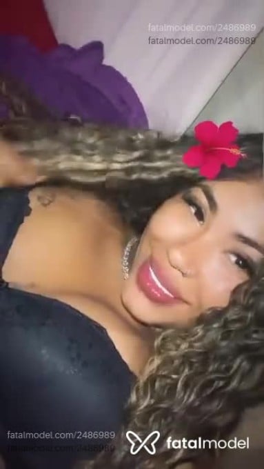 Acompanhante mulher morena (o) de olhos pretos em Pontes e Lacerda Acompanhante mulher morena (o) de olhos pretos em Pontes e Lacerda - Tatty