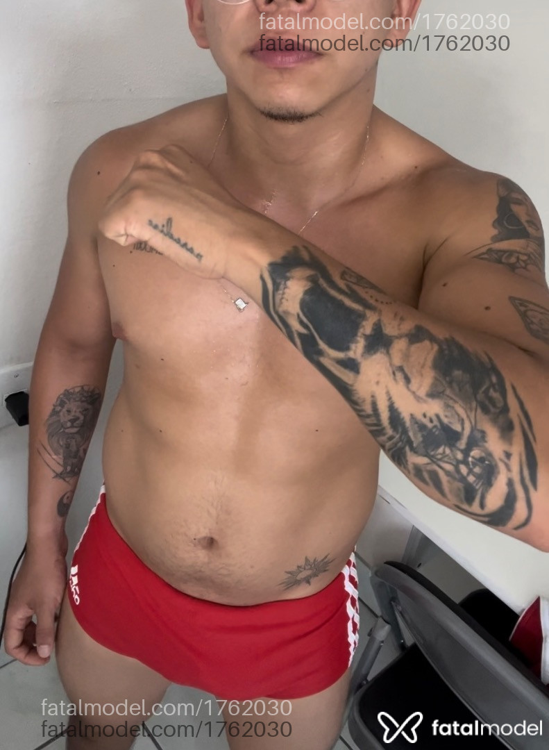 Acompanhante homem com cabelo castanho de olhos pretos em Rio de Janeiro - Aniel