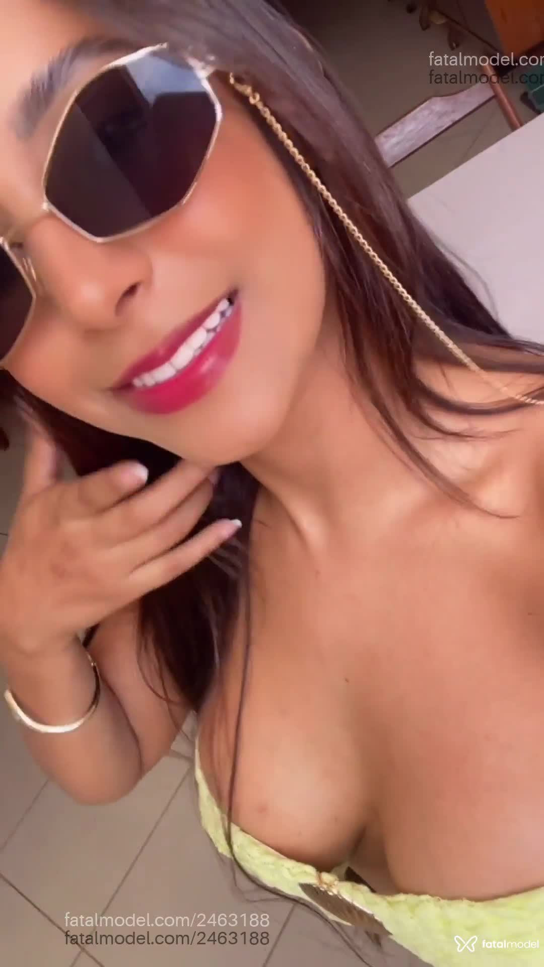 Acompanhante mulher com cabelo castanho de olhos pretos em Luís Eduardo Magalhães - Patrícia Torres