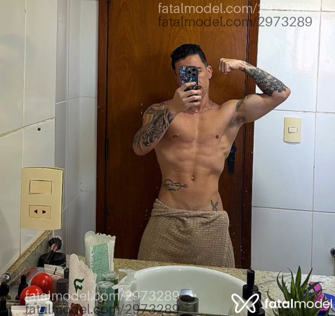 Acompanhante homem morena (o) de olhos castanhos - Leo Vasconcelos
