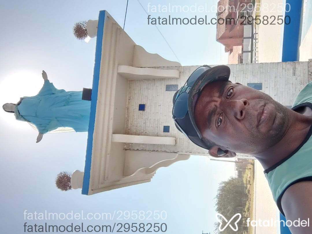Acompanhante homem morena (o) de olhos castanhos em Bento Gonçalves Acompanhante homem morena (o) de olhos castanhos em Bento Gonçalves - Choquito
