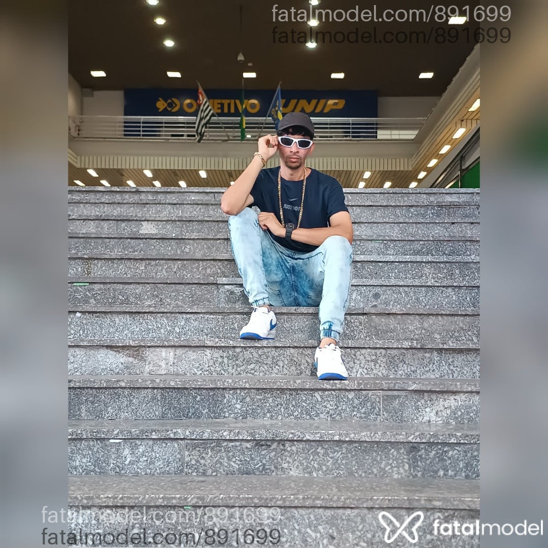 Acompanhante homem morena (o) de olhos castanhos em São Paulo - Gedeon