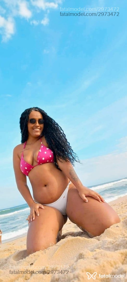 Acompanhante mulher loira (o) de olhos castanhos em Virtual - Lis Vieira