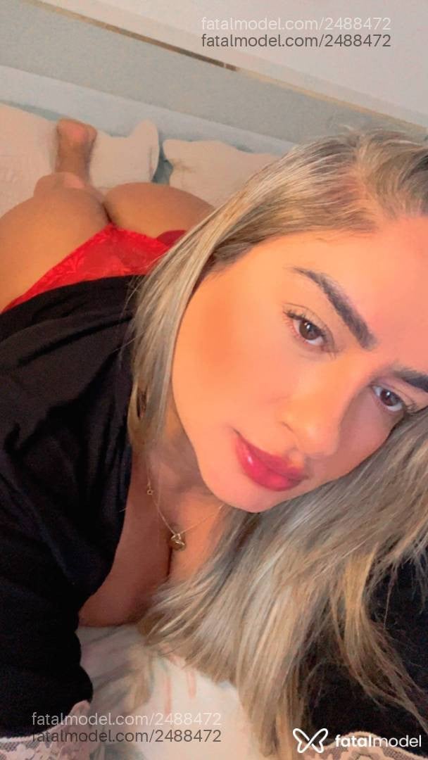 Acompanhante mulher trans loira (o) de olhos castanhos - Keyla Felix