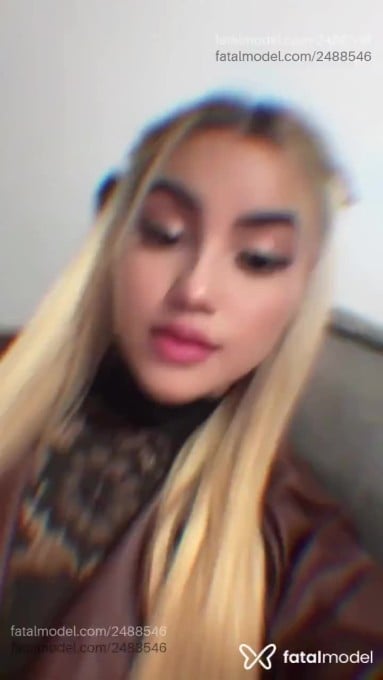 Acompanhante mulher com cabelo castanho de olhos castanhos em Belo Horizonte Acompanhante mulher com cabelo castanho de olhos castanhos em Belo Horizonte - Aymê